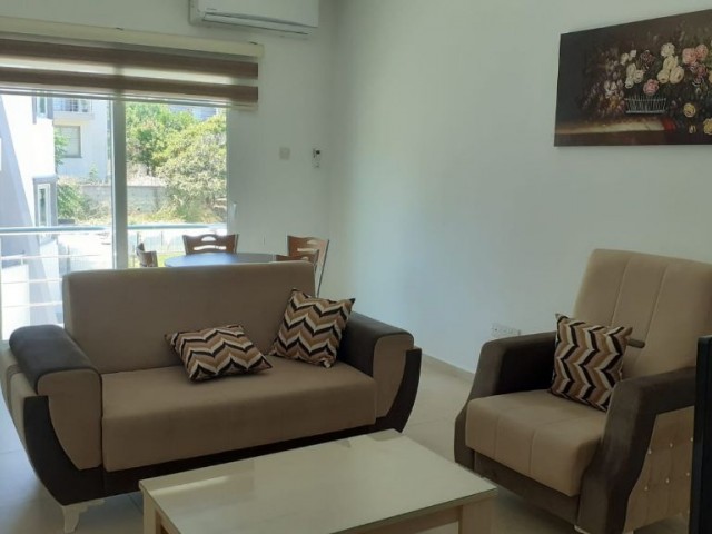 Flat To Rent in Karaoğlanoğlu, Kyrenia