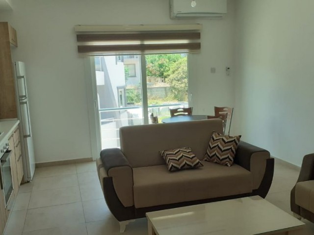 Flat To Rent in Karaoğlanoğlu, Kyrenia