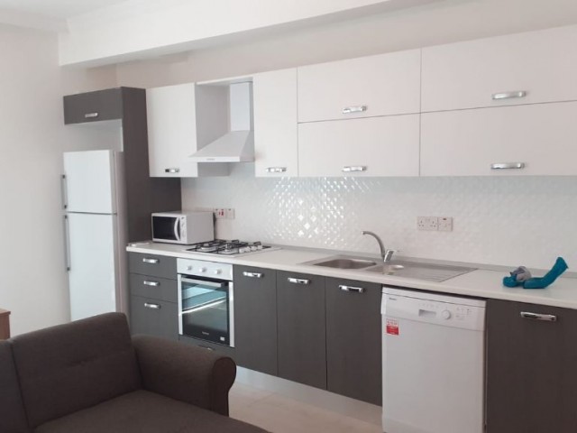 Flat To Rent in Karaoğlanoğlu, Kyrenia