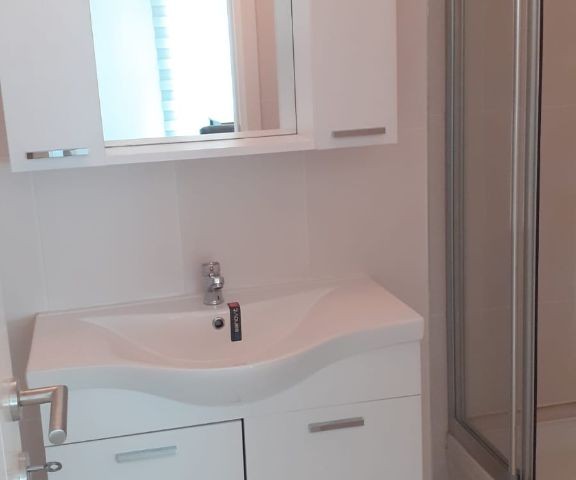 Flat To Rent in Karaoğlanoğlu, Kyrenia