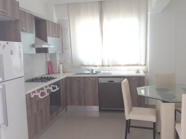 Flat To Rent in Aşağı Girne, Kyrenia