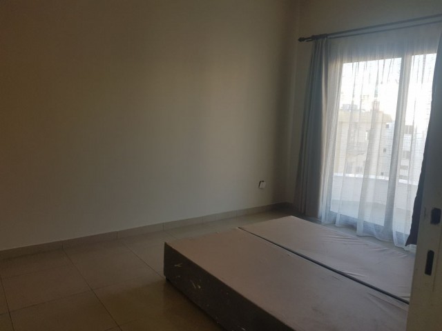 Flat To Rent in Gülseren, Famagusta