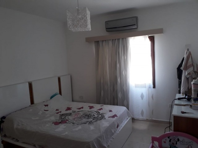 Mağusa Gülseren 2+1 penthouse