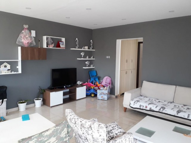 Mağusa Gülseren 2+1 penthouse