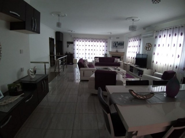 Magusa da satılık dublex 4+1 penthouse 