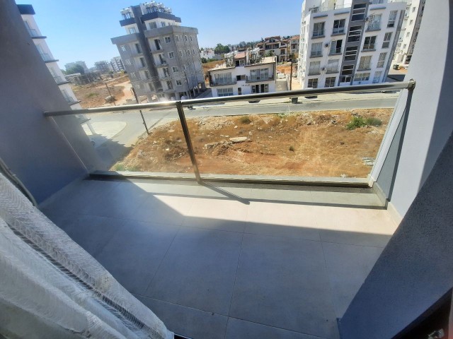 Mağusa merkezde 110 m2 2+1daire 