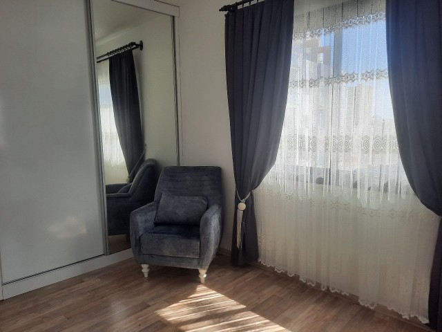 Mağusa merkezde 110 m2 2+1daire 