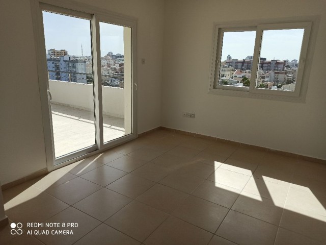 Famagusta Gulseren 3+1 penthouse ** 