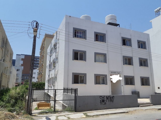 Magusada satılık   komple apartman