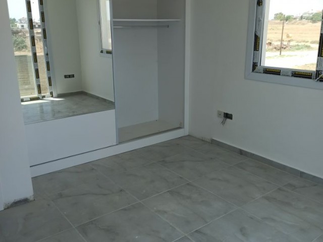 3+1 2 in der salzigen Zone von Famagusta.Etage Wohnung ** 