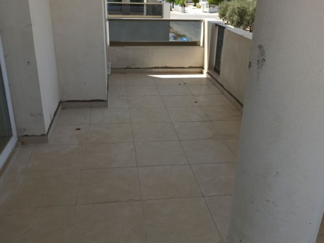 3+1 2 in der salzigen Zone von Famagusta.Etage Wohnung ** 