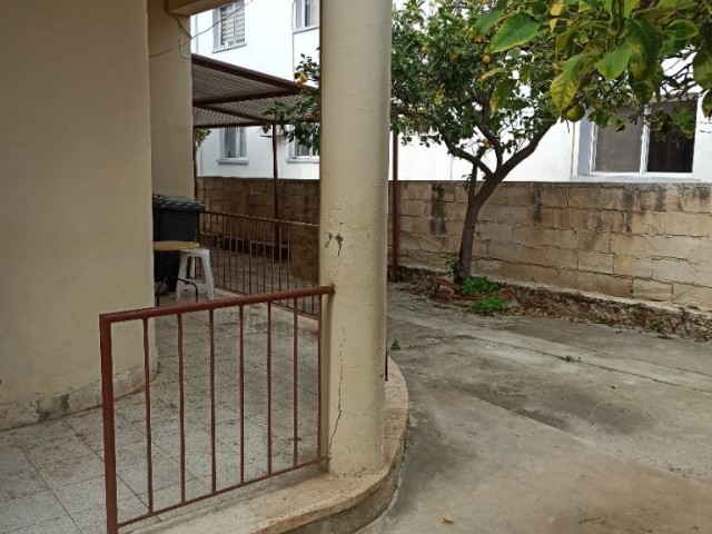 2+1 Einfamilienhaus im Zentrum von Famagusta ** 