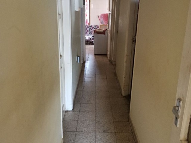 2+1 Detached house in the center of Famagusta ** 