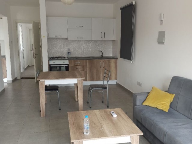 Famagusta Emu Seite 1 + 1 möblierte Wohnung ** 