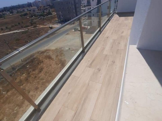 Magusa canakkale de satilik 180 m2 penthause daire