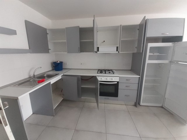 2+1 flat for rent right next to Adakent unv ** 