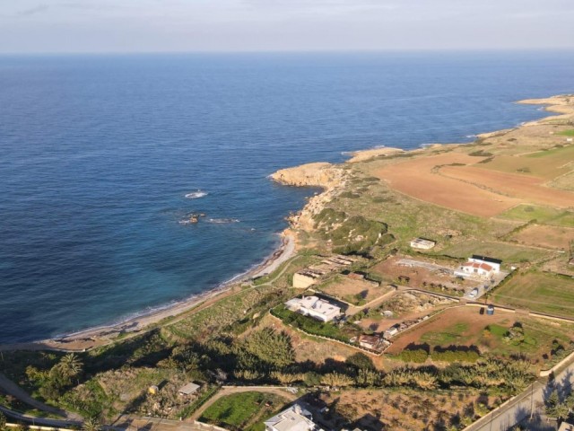 Land for sale in Tatlısuda Dec. ** 