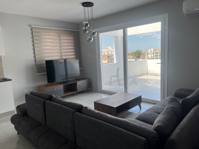 Zu vermieten Llogara 2 + 1 penthouse ** 