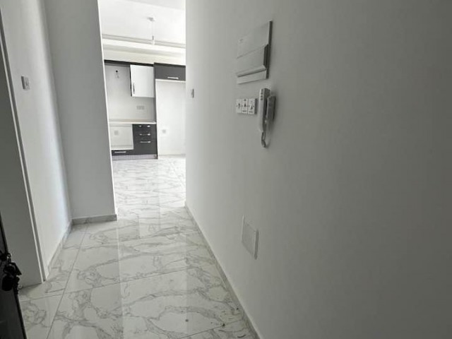 90 m2 flat for sale in Iskele longbeach