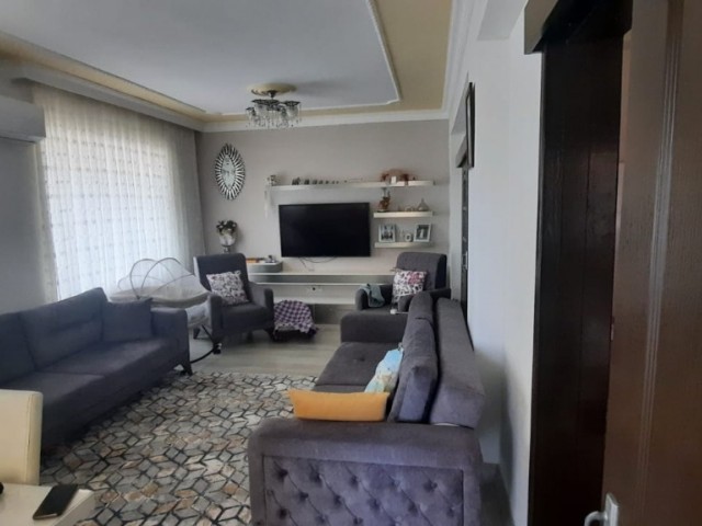 Fully furnished 3+1 flat for sale in Yenibogaziçi