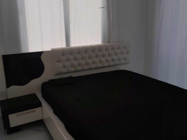 Mağusa Çanakkale'de çin pazarı yakini sıfır full eşyalı kiralık 2+1 