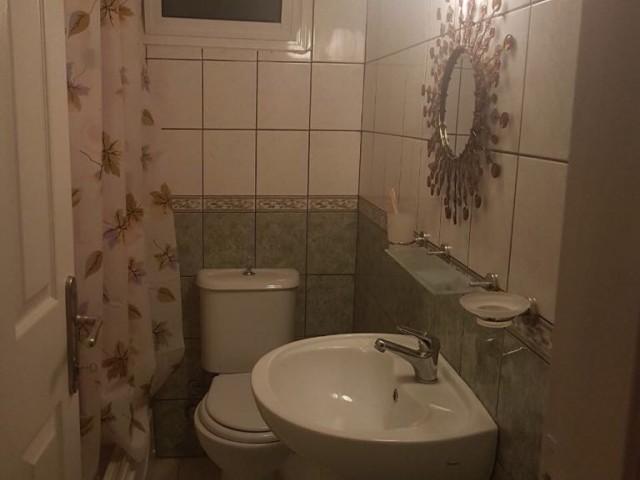 Girne Zeytinlik Bölgesin'de Eşyalı 2+1 Kiralık  Dublex Daire!!!