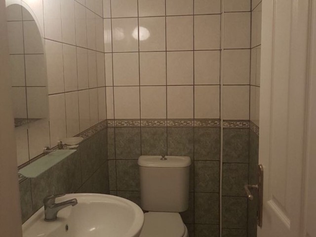 Girne Zeytinlik Bölgesin'de Eşyalı 2+1 Kiralık  Dublex Daire!!!