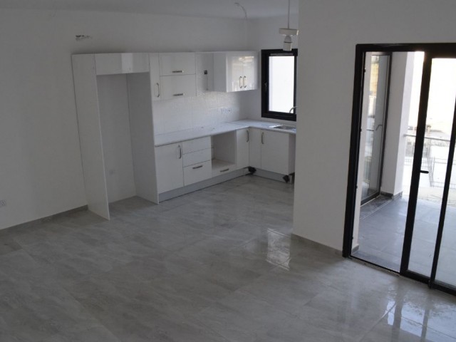 LEFKOŞA KÜÇÜK KAYMAKLI BÖL. SATILIK 2+1 DAİRE