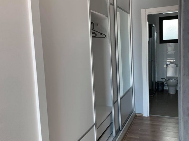 Penthouse For Sale in Küçük Kaymaklı, Nicosia