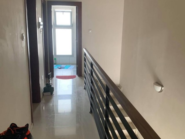 Kaymaklı Bölgesinde 3+1 Satılık Villa