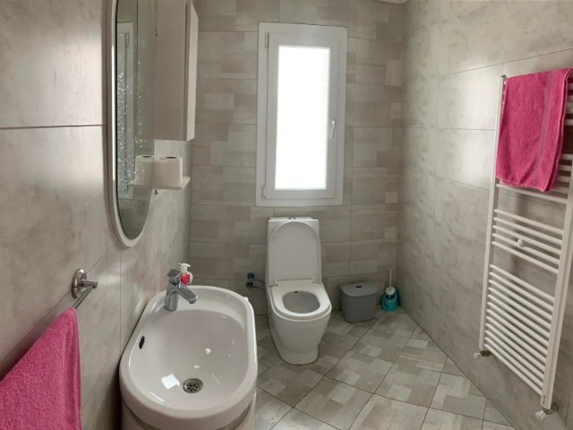 Hamitköy Bölgesinde Lüks 5+1 Günlük Kiralık Villa