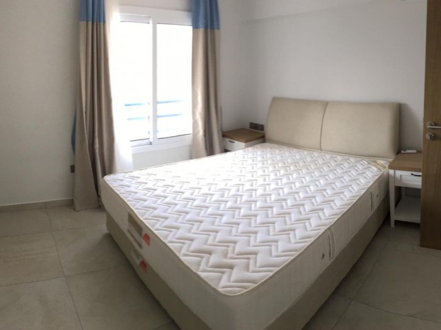 Girne Alsancak'da Bluemar Sitesi Ortak Havuzlu 1+1 Ev Günlük Kiralk