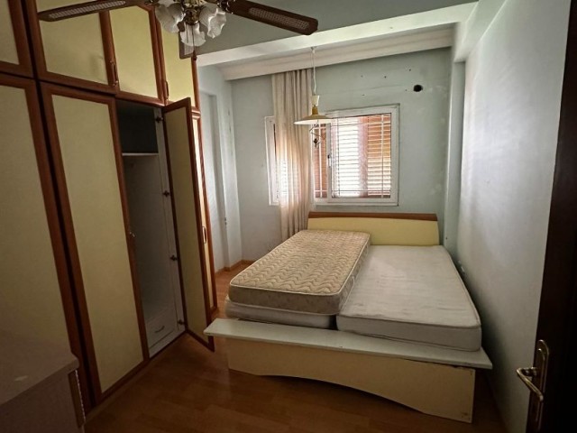 3+1 Flat For Sale In The Dumlupınar Area Of Nicosia