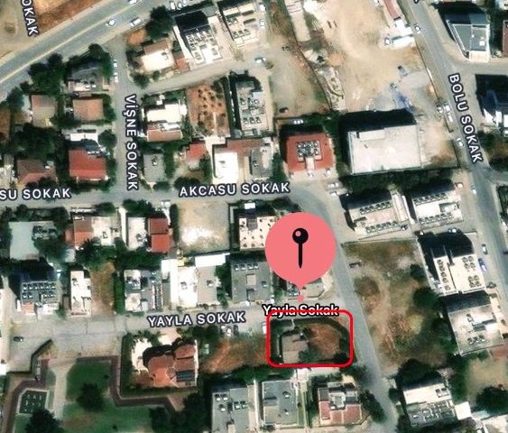 زمین نبشی برای فروش در موقعیت عالی در منطقه Kaymaklı