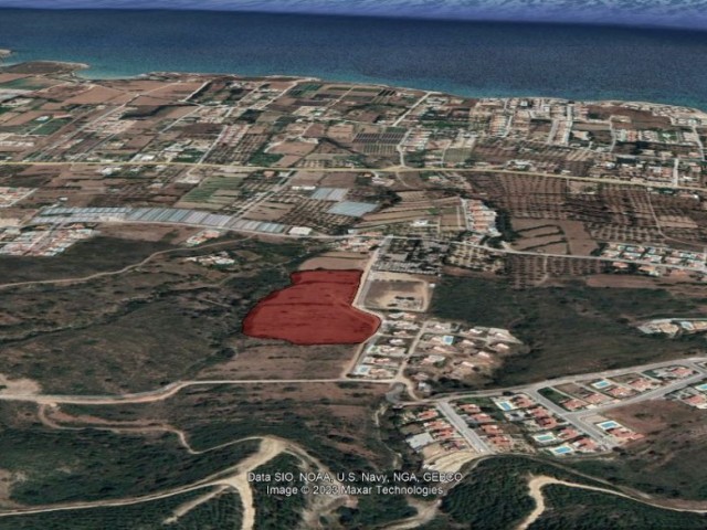 8 decares of land in Kyrenia Lapta Region is available for construction for sale