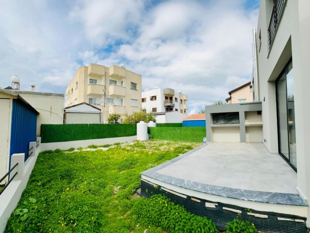 Our 2 Single Detached Villas with a Large Garden Located Opposite Irmar Market in Gönyeli Region are on Sale