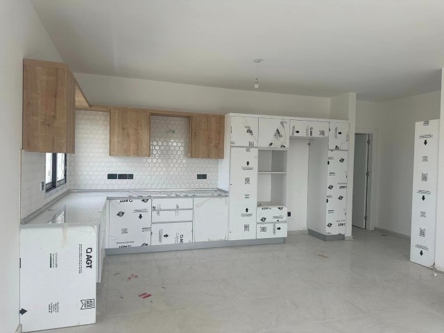 3+1 Flat for Sale in Gönyeli Area