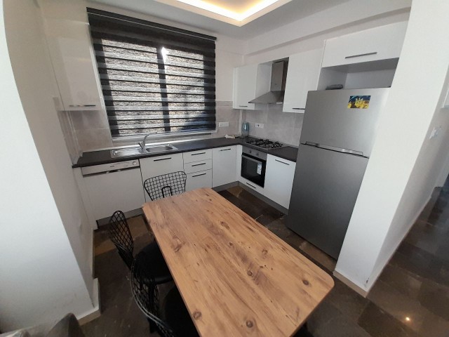 Girne Çatalköy'de, 90 m² Özel Teraslı, 2+1 90 m², Eşyalı 1.Kat