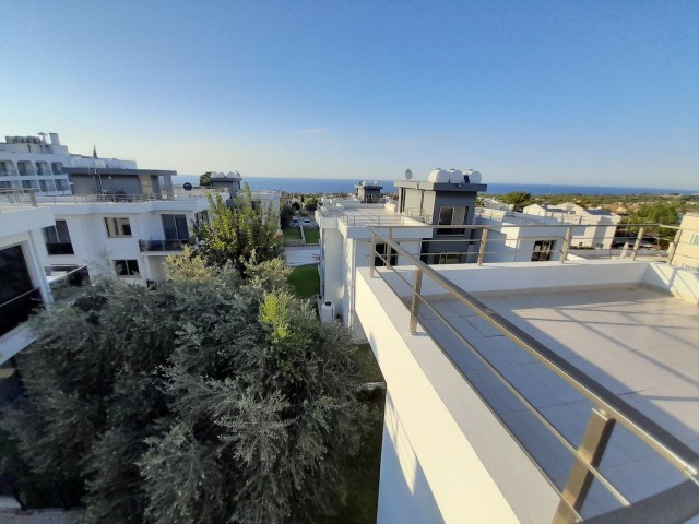 In Çatalköy, Girne, 90 m² Private Terrasse, 2+1 90 m², Möbliert 1. Stock