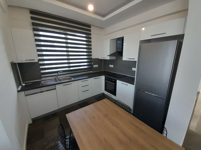  2 yüzme havuzlu sitede, Girne Çatalköy’de, 90 m² Özel Teraslı, 2+1, Eşyalı 1.Kat