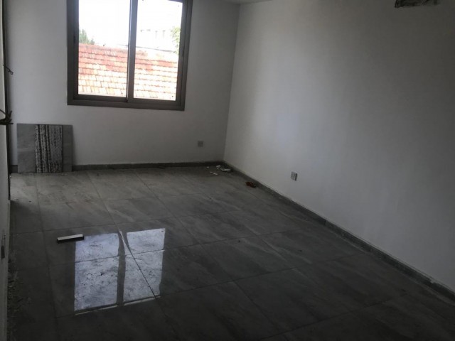 Flat For Sale in Küçük Kaymaklı, Nicosia