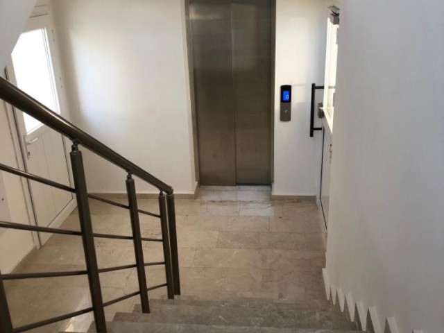 Flat For Sale in Küçük Kaymaklı, Nicosia