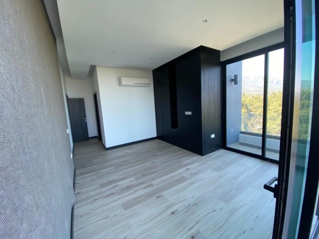 GİRNE ZEYTİNLİKTE ULTRA LÜX PENTHOUSE 