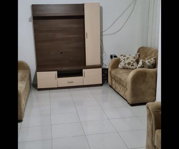 LEFKOŞA GELİBOLU DA MÜKEMMEL KONUM 300 M2 ARAZİ İÇERİSİNDE SATILIK 120 M2 BAHÇELİ 2+1 MÜSTAKİL EV.. 90533 859 21 66