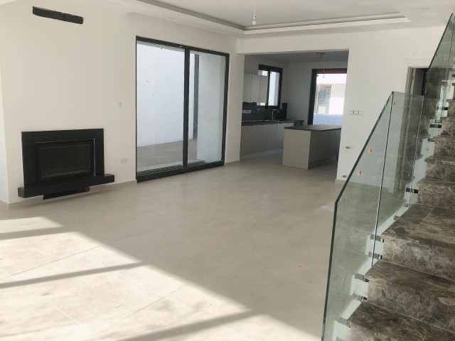 3+1 VILLA ZUM VERKAUF IN NIKOSIA YENIKENT MIT ALLEM, WAS IN DER TÜRKEI VERFÜGBAR IST.. 90533 859 21 66 ** 