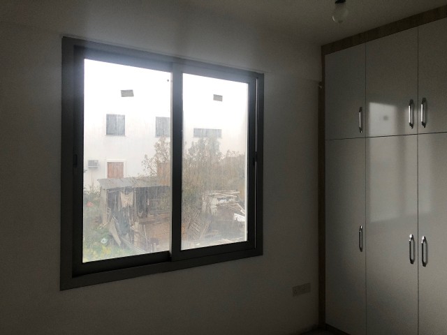 GÖNYELİ DÜRÜMCÜ BABA ARKASI SATILIK SIFIR 2+1 DAİRE..