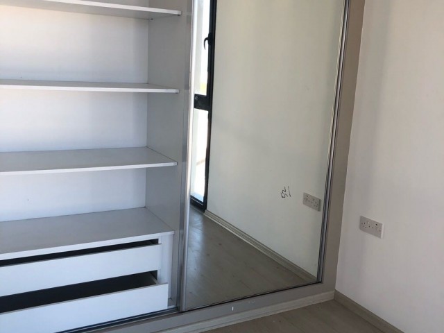 NULL 3 + 1 WOHNUNG ZUM VERKAUF MIT MEERBLICK IM ZENTRUM VON KYRENIA.. 90533 859 21 66 ** 