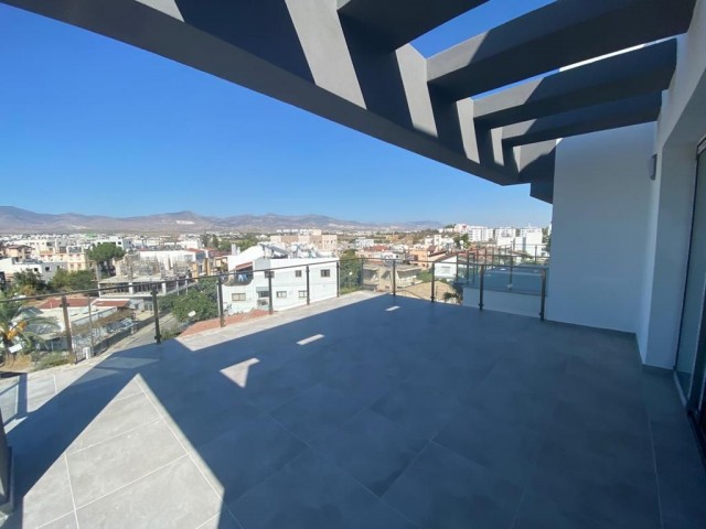 !!DER PREIS IST GEFALLEN!! 140 m2 Null zu verkaufen 2+1 PENTHOUSE in Nikosia/MARMARA..90533 859 21 66 ** 