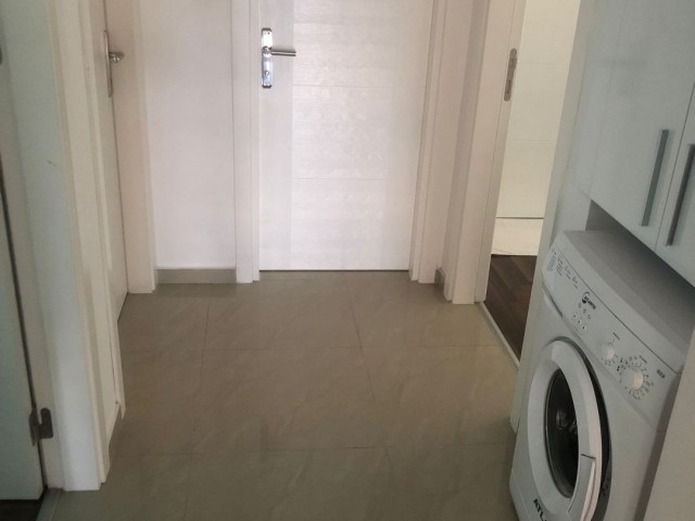 LEFKOŞA NIN EN DEĞERLİ CADDESİ DEREBOYU NDA TÜRK TAPULU FULL EŞYALI SATILIK 3+1 DAİRE.. 90533 859 21 66