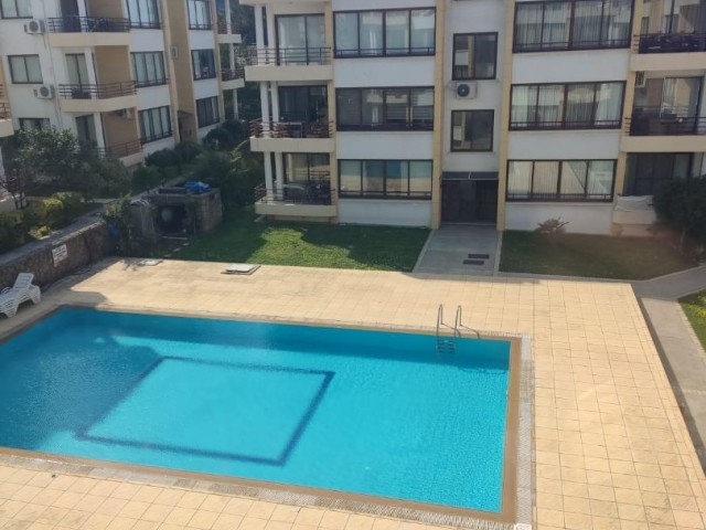 3+1 WOHNUNG ZUR MIETE VOLL MÖBLIERT AUF DEM GELÄNDE MIT POOL IN KYRENIA ALSANCAK TA..90533 859 21 66 ** 